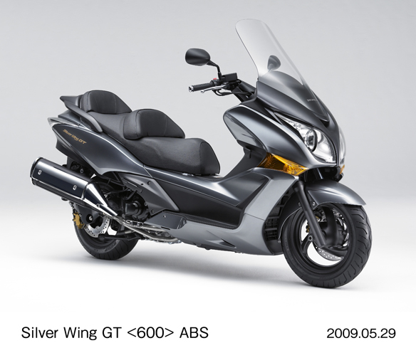 Honda×îÏÈ·¢ÊÛÓÐ×ÅÌñ¾²¼ÝÊ»ÐÔÄÜºÍ¸ßÆ·ÖÊÍâ¹ÛµÄ600ccѲº½³µÒøÒíGT600